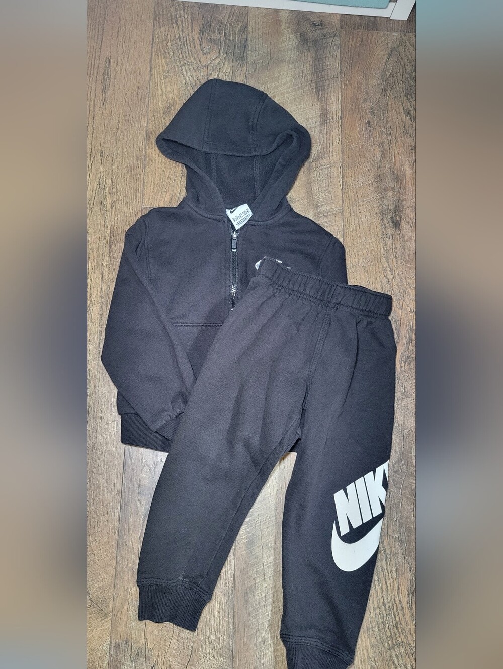 Nike Black Kids XS Hoodie and Logo Joggers Set
